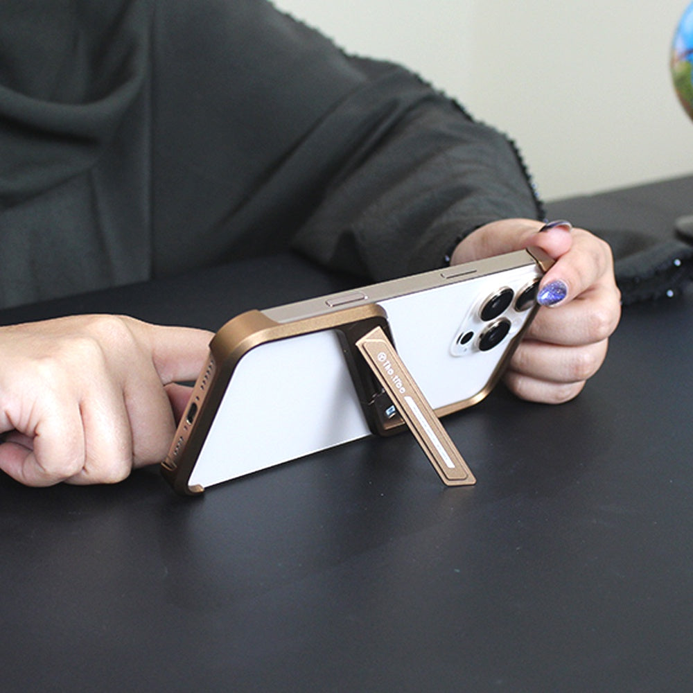 Max & Max iPhone 16 Pro Max Invisible Stand Metal Case